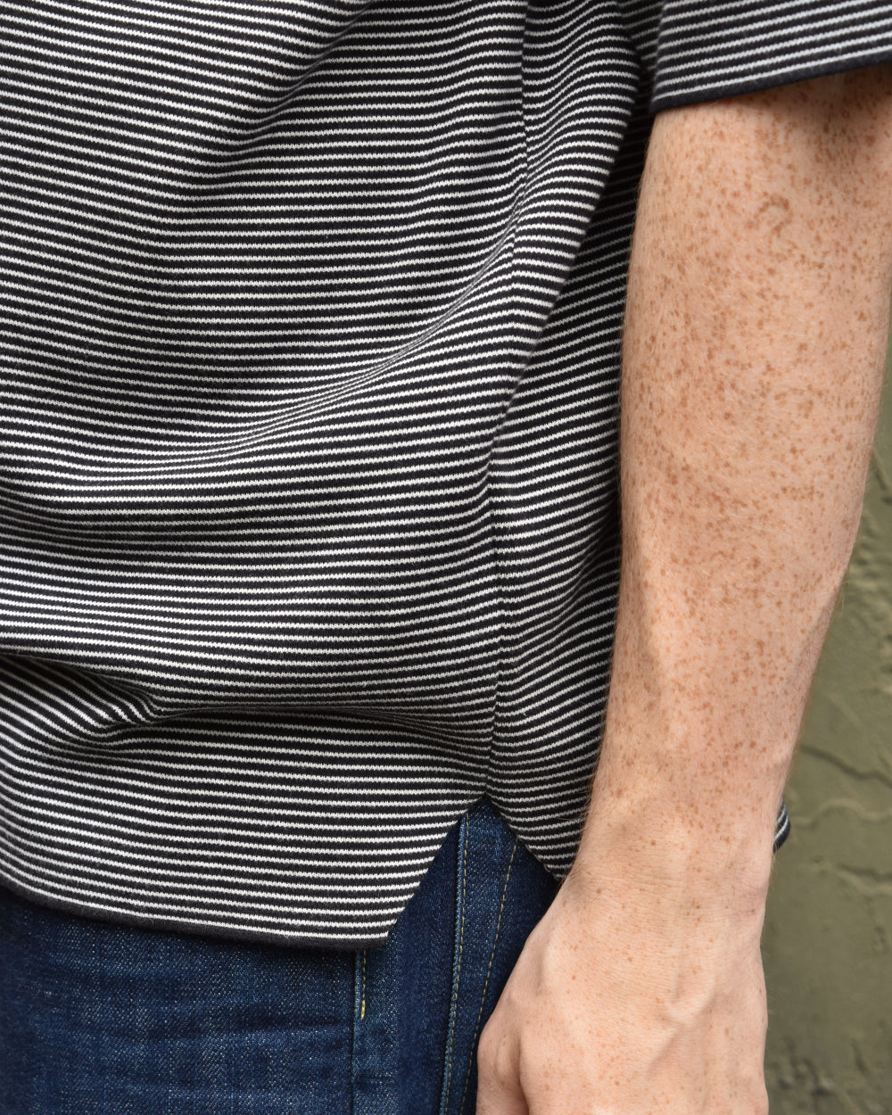 トップス BATONER 32G SMOOTH KNIT POLO BLACK Batoner 32G Smooth Polo in Black & White Stripe – Halo Shoes